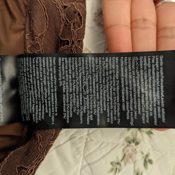 ONLY - cropped lace pants with zipper BNWT - Picture 5 of 8